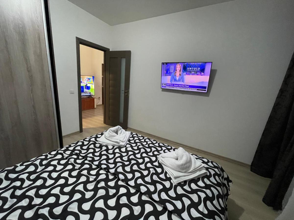 Apartament Ella ทูลเซีย ภายนอก รูปภาพ