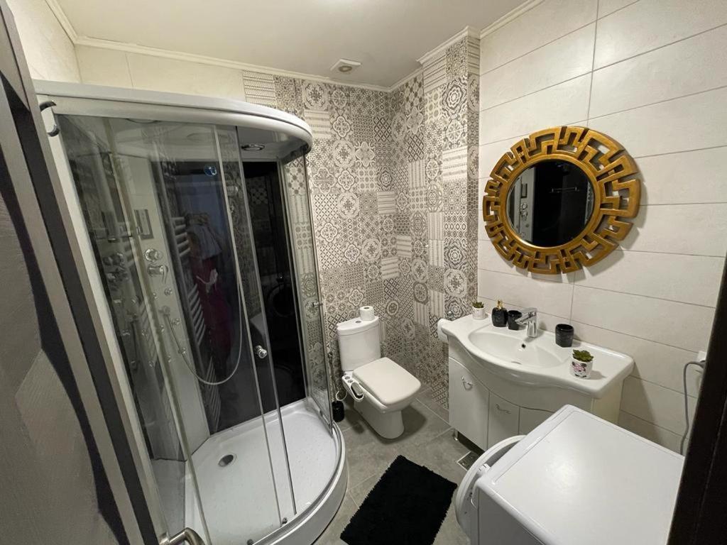 Apartament Ella ทูลเซีย ภายนอก รูปภาพ